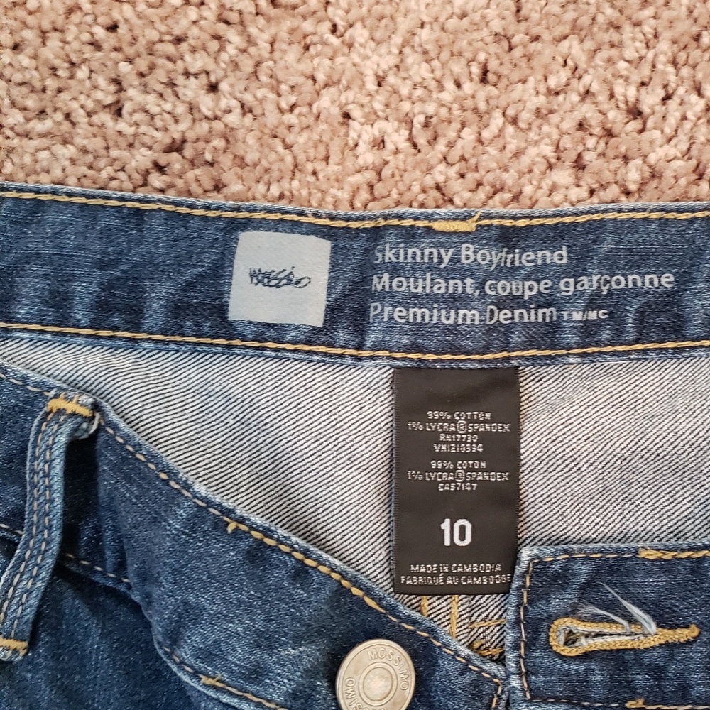 Jeans